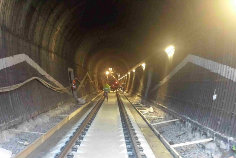  Referencie / Bratislavský tunel, KRŽZ, koľ. č. 1 - realizácia - foto