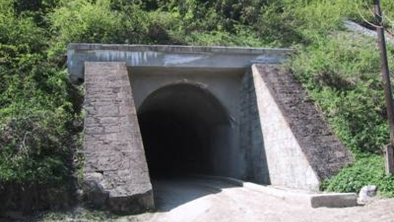 Referencie / Oprava mosta v km 286,200 trate Žilina št. hr. ČR (Svrčinovec) - foto