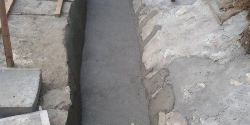  Referencie / OCHRANA TRATI PŘED PÁDEM HORNINY - LOKALITA PRUDKÁ, Sanace portálů tunelu č. 216 Doubravnického - foto