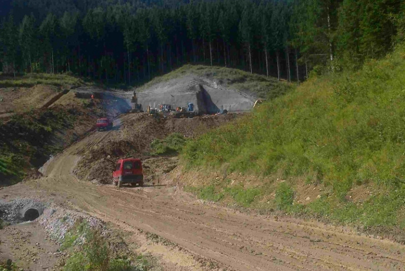  Referencie / Diaľnica D1, Hubová – Ivachnová, Tunel Čebrať - foto