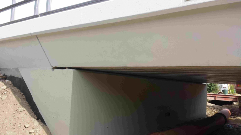 Referencie / ŽSR, Modernizácia železničnej trate Nové Mesto nad Váhom - Púchov, žkm 100,500 - 159,100 pre traťovú rýchlosť do 160 km/hod. - III. etapa, UČS 32 - 33.05 Tr. úsek Trenčín - Tr. Teplá, nový žel. most v nžkm 127,771 - foto  Referencie / ŽSR, Modernizácia železničnej trate Nové Mesto nad Váhom - Púchov, žkm 100,500 - 159,100 pre traťovú rýchlosť do 160 km/hod. - III. etapa, UČS 32 - 33.05 Tr. úsek Trenčín - Tr. Teplá, nový žel. most v nžkm 127,771 - foto