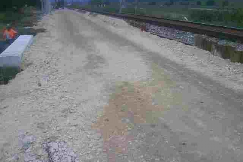 Referencie / ŽSR, Modernizácia železničnej trate Nové Mesto nad Váhom - Púchov, žkm 100,500 - 159,100 pre traťovú rýchlosť do 160 km/hod. - III. etapa, UČS 32 - 32.55 Tr. úsek Trenčín - Tr. Teplá, priepust v nžkm 128,265 - foto Referencie / ŽSR, Modernizácia železničnej trate Nové Mesto nad Váhom - Púchov, žkm 100,500 - 159,100 pre traťovú rýchlosť do 160 km/hod. - III. etapa, UČS 32 - 32.55 Tr. úsek Trenčín - Tr. Teplá, priepust v nžkm 128,265 - foto