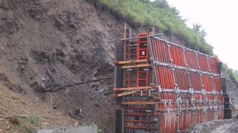  Referencie / Zárubný múr v km 18,600-19,280 (Skalité) SO 06-346 - foto