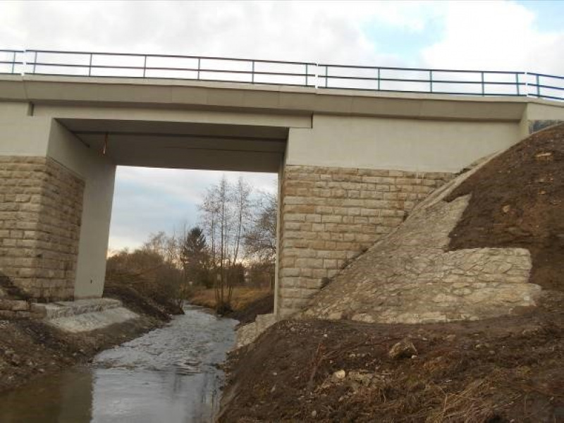 Odstranění propadu rychlosti na trati Brno - Uherské Hradiště v úseku Blažovice (mimo) - Nesovice (mimo)